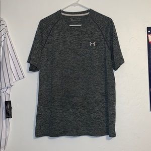 Under armour t shirt